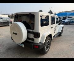 Jeep Wrangler Unlimited 2.8 CRD DPF Sahara Auto - 7