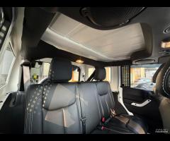 Jeep Wrangler Unlimited 2.8 CRD DPF Sahara Auto - 24