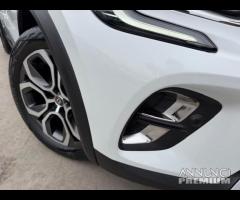 Renault Captur Blue dCi 115 CV EDC Intens