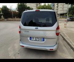 Ford Tourneo Courier 1.5 tdci 75CV VETTURA NUOVO!! - 6