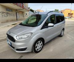 Ford Tourneo Courier 1.5 tdci 75CV VETTURA NUOVO!! - 12