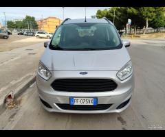 Ford Tourneo Courier 1.5 tdci 75CV VETTURA NUOVO!! - 13