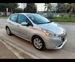 Peugeot 208 1.4 HDi 68 CV!!
