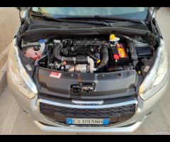 Peugeot 208 1.4 HDi 68 CV!! - 9