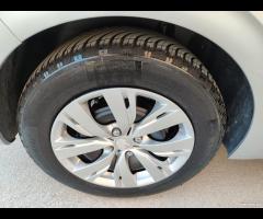 Peugeot 208 1.4 HDi 68 CV!! - 10