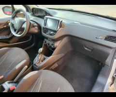 Peugeot 208 1.4 HDi 68 CV!! - 22