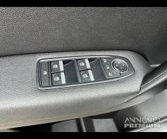 Renault Captur Blue dCi 115 CV EDC Intens - 12