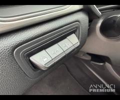 Renault Captur Blue dCi 115 CV EDC Intens
