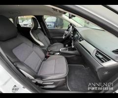 Renault Captur Blue dCi 115 CV EDC Intens