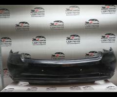 PARAURTI POSTERIORE CON SENSORI DI PARCHEGGIO MERC