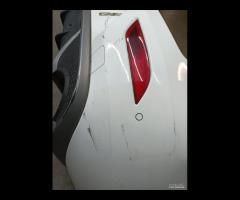 PARAURTI POSTERIORE CON SENSORI DI PARCHEGGIO VOLV