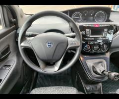 Lancia Ypsilon 1.0 FireFly SILVER 70CV - 22