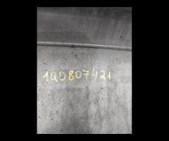 PARAURTI POSTERIORE CON SENSORI DI PARCHEGGIO VOLK - 22