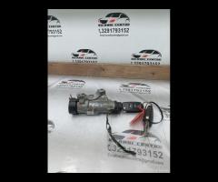 BLOCHETTO ACCESIONE CON CHIAVE SKODA FABIA 6R09058 - 1