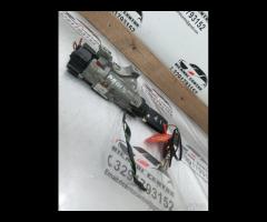 BLOCHETTO ACCESIONE CON CHIAVE SKODA FABIA 6R09058 - 3