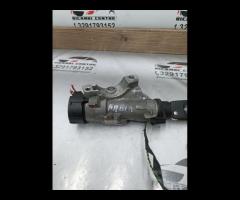 BLOCHETTO ACCESIONE CON CHIAVE SKODA FABIA 6R09058 - 5