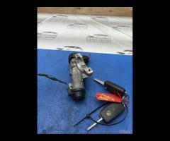 BLOCHETTO ACCESIONE CON CHIAVE SKODA FABIA 6R09058 - 21