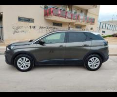 Peugeot 3008 1.5 BlueHDi 130 CV 2018