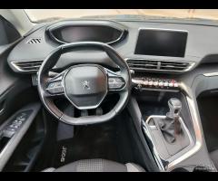 Peugeot 3008 1.5 BlueHDi 130 CV 2018 - 17