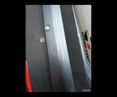 PARAURTI POSTERIORE CON SENSORI DI PARCHEGGIO SEAT - 18