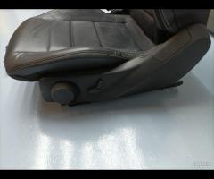 SEDIA ANTERIORE SINISTRO IN PELLE NERA MERCEDES W2 - 19