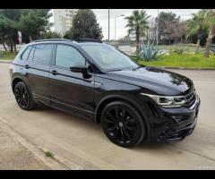 Volkswagen Tiguan 2.0 TDI 150 CV DSG R-Line TETTO