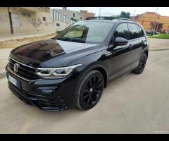 Volkswagen Tiguan 2.0 TDI 150 CV DSG R-Line TETTO
