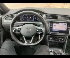 Volkswagen Tiguan 2.0 TDI 150 CV DSG R-Line TETTO - 17
