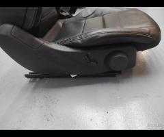 SEDIA ANTERIORE DESTRO IN PELLE NERA MERCEDES W212 - 11