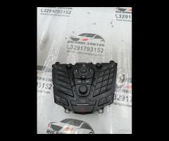 GRUPPO DI COMANDO AUTORADIO \\ NAVIGAZIONE FORD FO