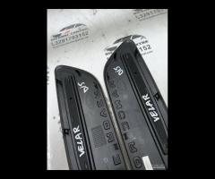 GRIGLIA VENTILAZIONE COFANO ARIA DX\\SX RANGE ROVE - 18