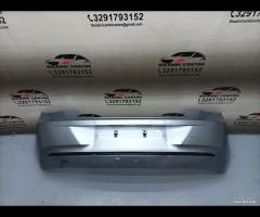 PARAURTI POSTERIORE CON SENSORI DI PARCHEGGIO BMW