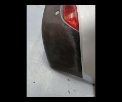 PARAURTI POSTERIORE CON SENSORI DI PARCHEGGIO HYUN - 18