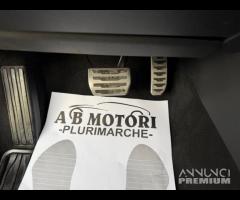 Land Rover Range Evoque 2.0D 150 CV R-Dynamic S - 12