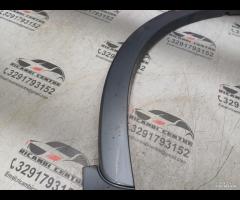 MODANATURA PARAFANGO ANTERIORE PASSARUOTA DESTRA A - 10