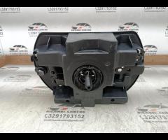 KIT EMERGENZA ATTREZZI SOLLEVATORE RUOTA PEUGEOT 3 - 8