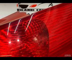 FARO FANALE STOP POSTERIORE DESTRA KIA VENGA 2015