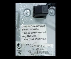 DISPLAY MULTIFUNZIONE COMPUTER DI BORDO SKODA OCTA - 18