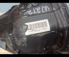 DIFFERENZIALE POSTERIORE MERCEDES W212 W204 2011 2 - 9