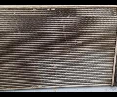 RADIATORE RAFFREDDAMENTO ACQUA MOTORE 2.0D FORD /V - 16