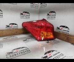FANALE STOP POSTERIORE SX 2015 TOYOTA AURIS Hatchb - 1