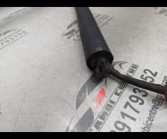 PISTONE PORTELLONE POSTERIORE SX=DX 2018 JAGUAR F- - 17