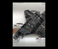 STAFFA SUPPORTO FARO ANTERIORE DESTRO 2009 PORSCHE