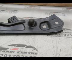 SUPPORTO FARO FANALE PARAURTI ANTERIORE SX SKODA K - 8