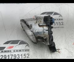 FARO FANALE FENDINEBBIA ANTERIORE SINISTRA VOLVO V - 6