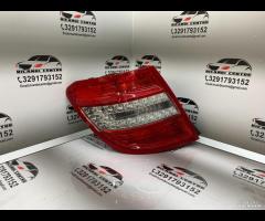 FARO FANALE STOP POSTERIORE SINISTRA MERCEDES C-CL