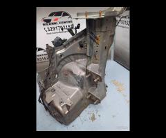 LONGHERONE ANTERIORE SINISTRO LAND ROVER DISCOVERY - 9