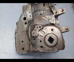 LONGHERONE ANTERIORE SINISTRO LAND ROVER DISCOVERY - 21