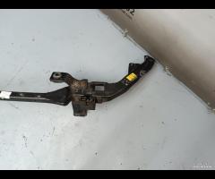 SUPPORTO RADIATORE ANTERIORE JAGUAR XE 2015 GX7329