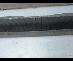 PARAURTI POSTERIORE PARTE CENTRALE FORD TRANSIT 20 - 11